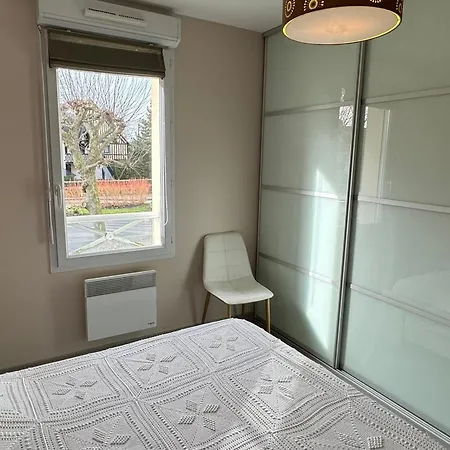 Moderne Près De La Et Du Centre - 2 Chambres, Balcon, Parking, Animaux Acceptés - Fr-1-487-363 Apartamento Cabourg