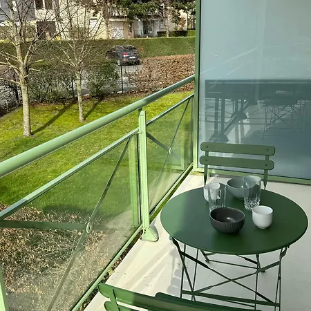 Moderne Pres De La Et Du Centre - 2 Chambres, Balcon, Parking, Animaux Acceptes - Fr-1-487-363 Cabourg